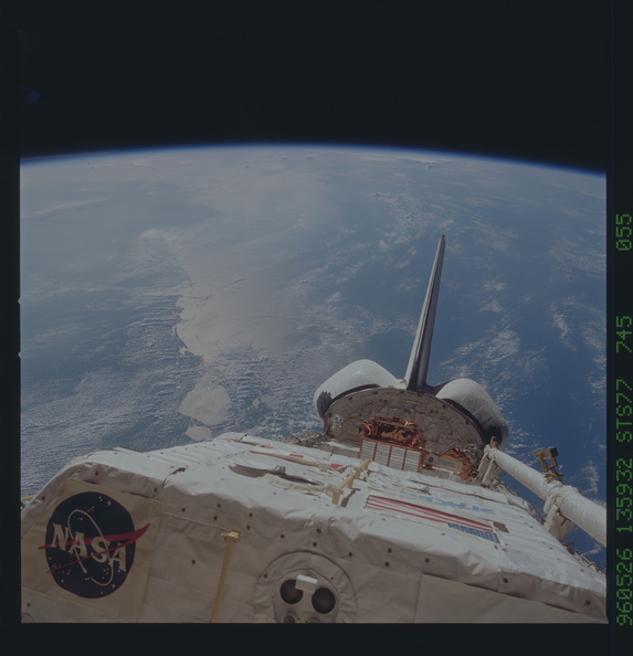 STS077-745-055.jpg