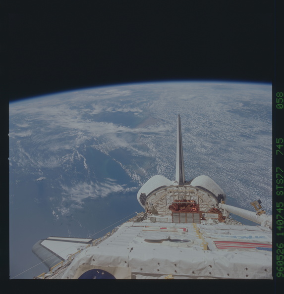 STS077-745-058.jpg