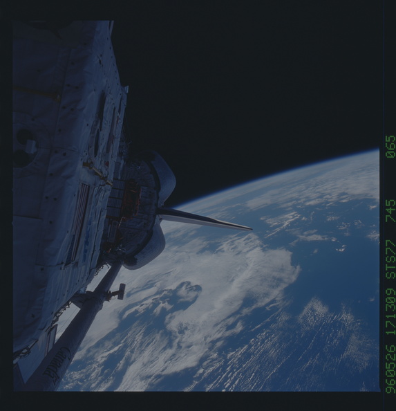 STS077-745-065.jpg