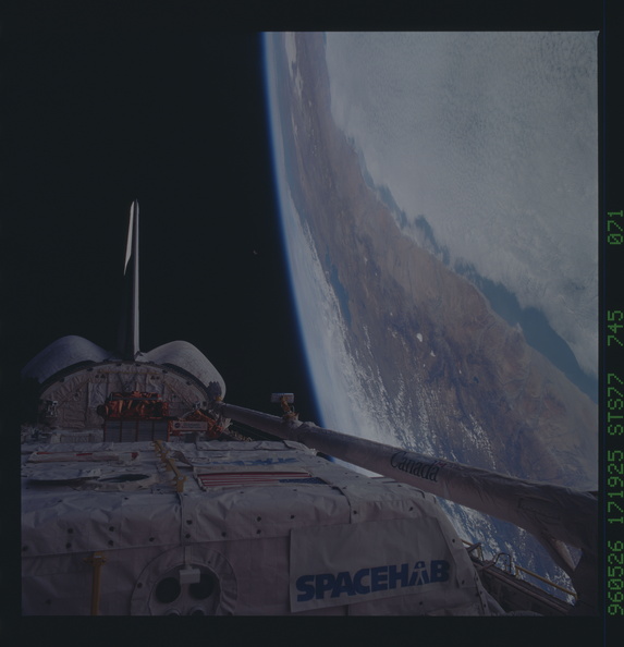 STS077-745-071.jpg