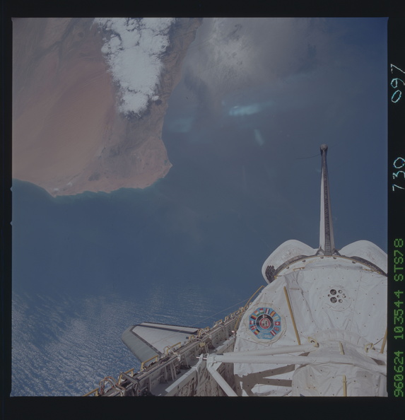 STS078-730-097.jpg