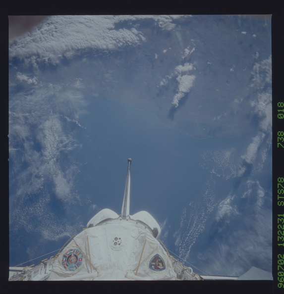 STS078-738-018.jpg