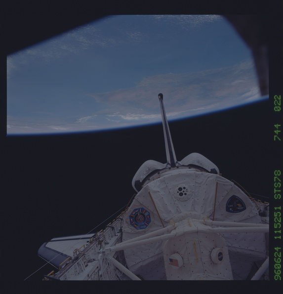 STS078-744-022.jpg