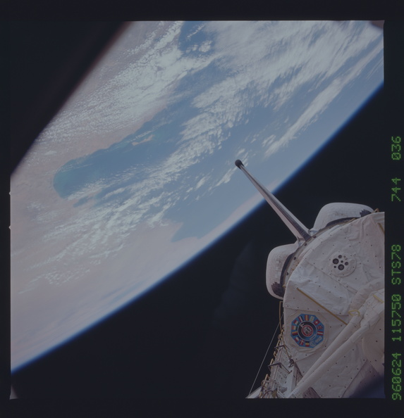STS078-744-036.jpg