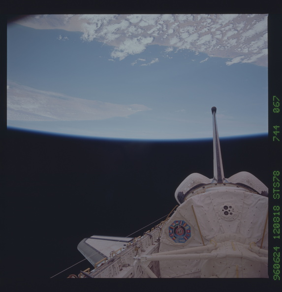 STS078-744-067.jpg