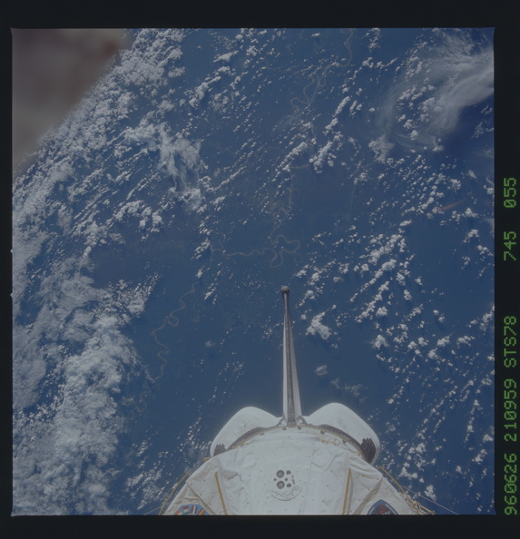 STS078-745-055.jpg