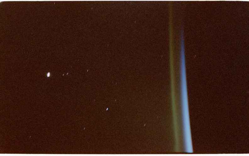 STS079-379-020.jpg