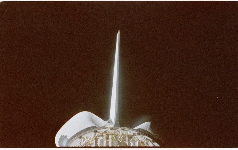 STS079-379-029.jpg