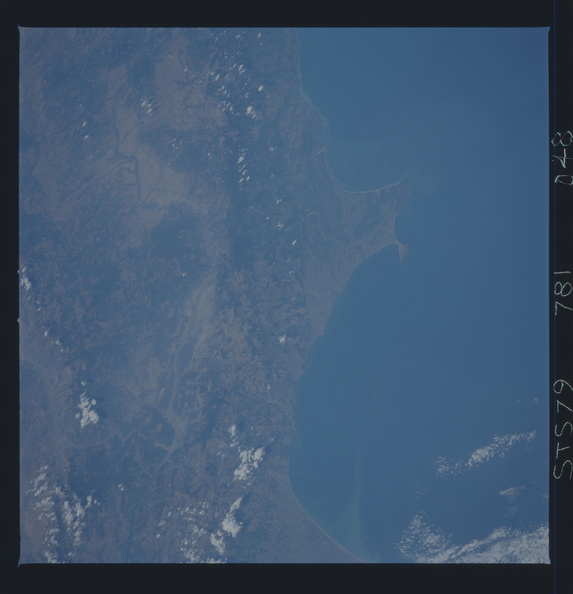 STS079-781-048.jpg
