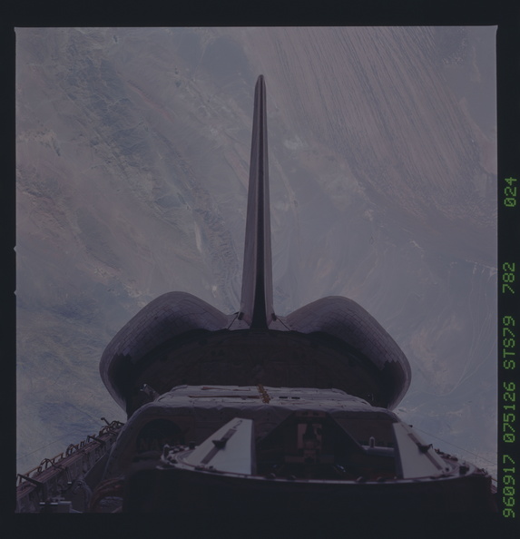 STS079-782-024.jpg