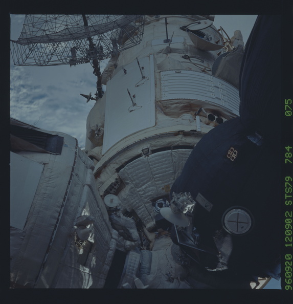 STS079-784-075.jpg
