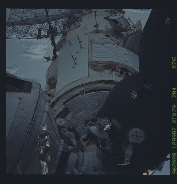 STS079-784-076.jpg