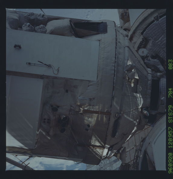 STS079-784-083.jpg