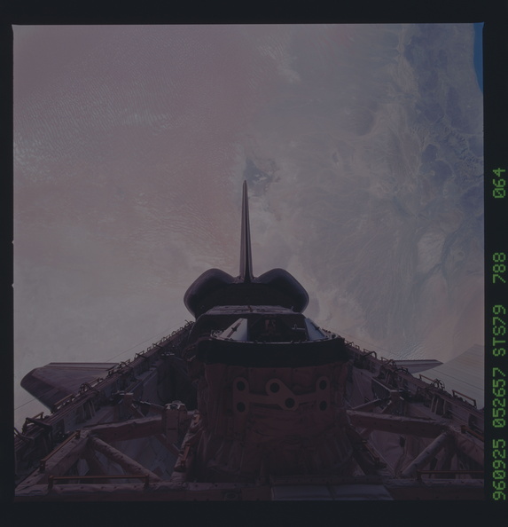 STS079-788-064.jpg