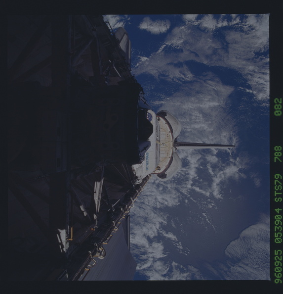 STS079-788-082.jpg
