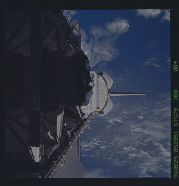 STS079-788-084.jpg