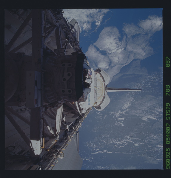 STS079-788-087.jpg