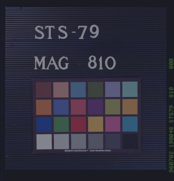 STS079-810-000.jpg