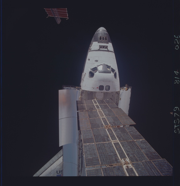STS079-814-026.jpg