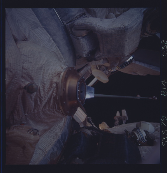 STS079-814-032.jpg