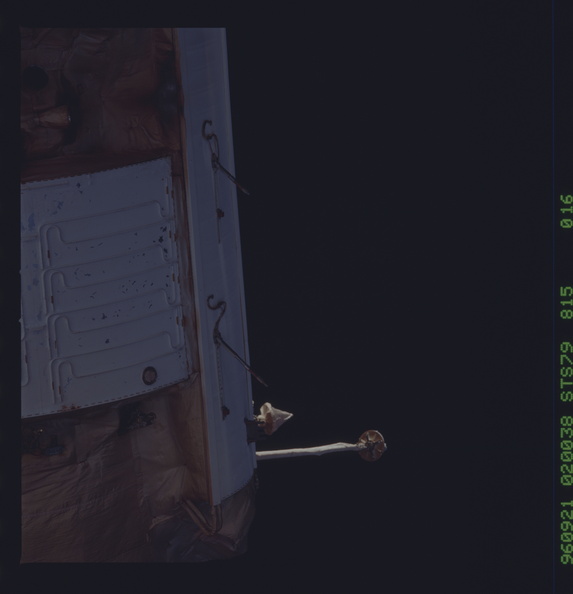 STS079-815-016.jpg