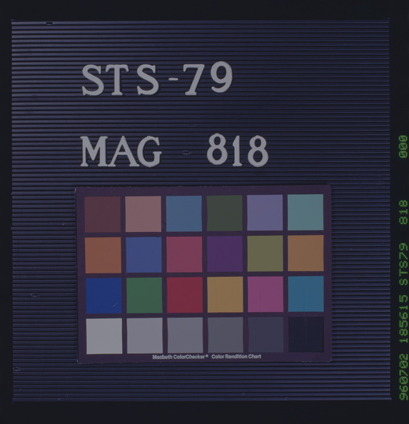 STS079-818-000.jpg