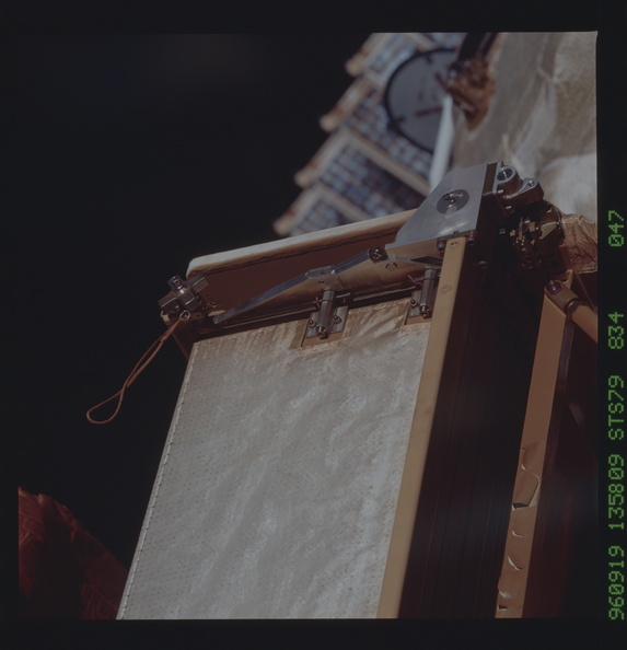 STS079-834-047.jpg