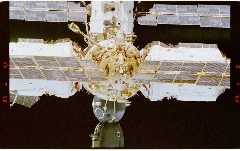 STS081-351-033.jpg