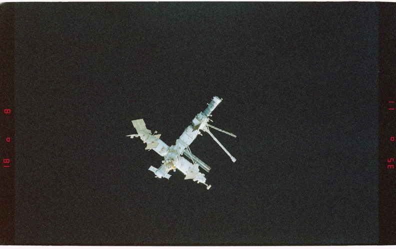 STS081-364-027.jpg