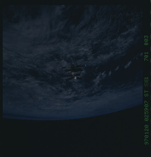 STS081-701-003.jpg