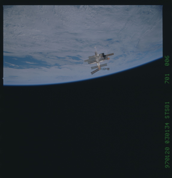 STS081-701-006.jpg