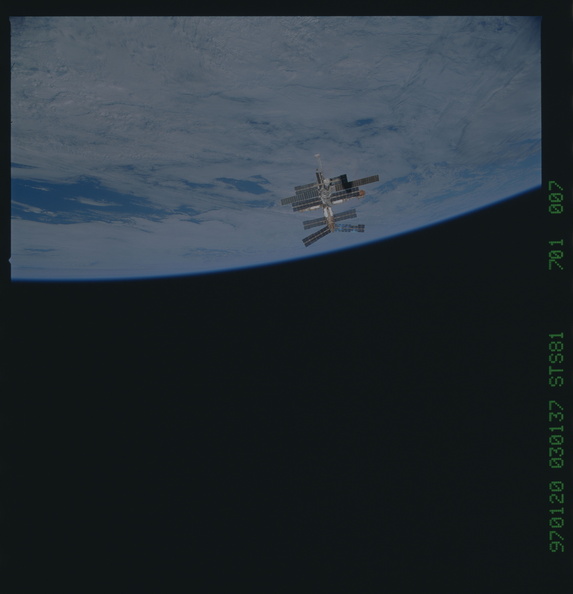 STS081-701-007.jpg
