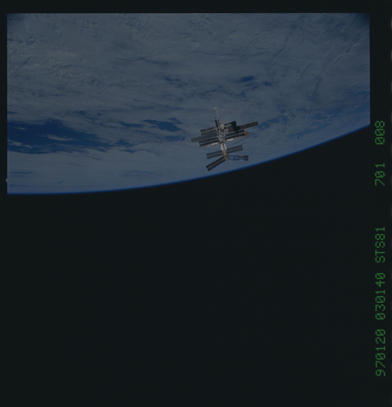 STS081-701-008.jpg