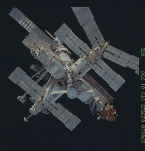 STS081-736-032.jpg
