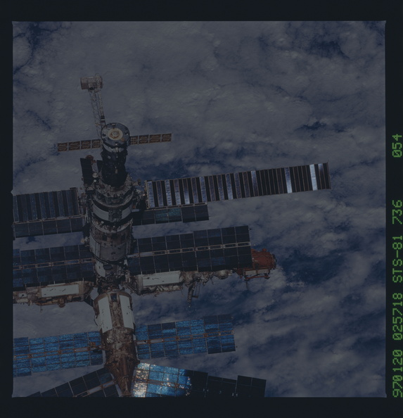STS081-736-054.jpg
