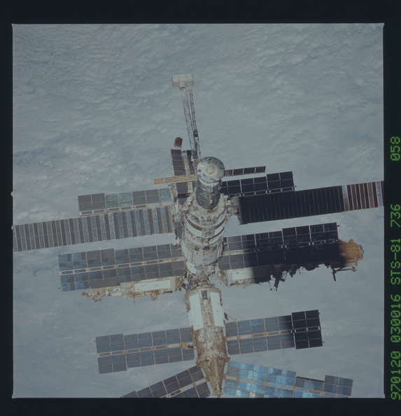 STS081-736-058.jpg