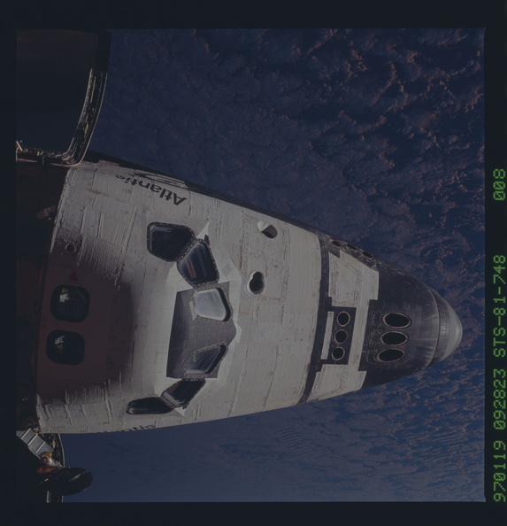 STS081-748-008.jpg