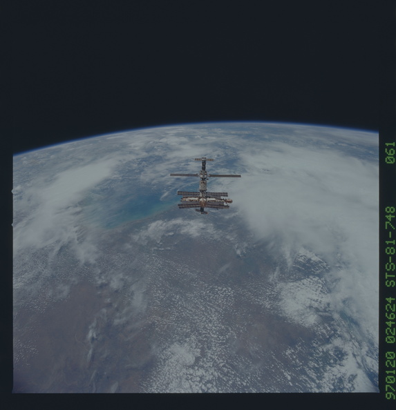 STS081-748-061.jpg