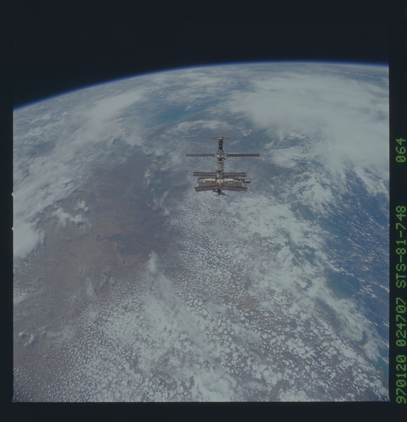 STS081-748-064.jpg