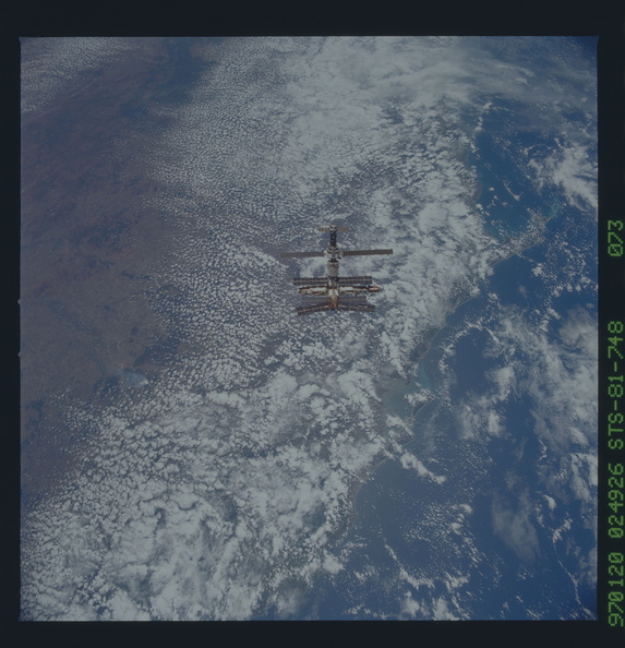 STS081-748-073.jpg