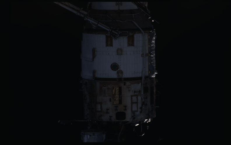 STS084-350-017.jpg