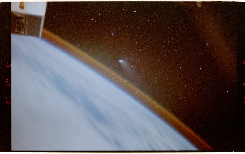STS084-389-023.jpg