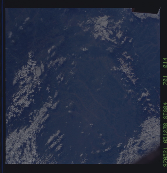 STS084-701-014.jpg