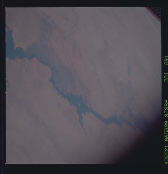 STS084-701-091.jpg