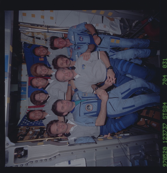 STS084-704-031.jpg