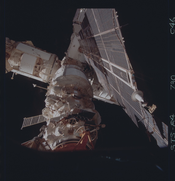 STS084-730-046.jpg