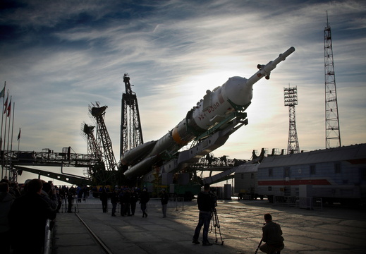 expedition-18-soyuz-tma-13-rollout 9446512612 o