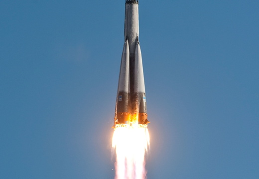 nasa2explore 9418146256 Expedition 23 Soyuz Launch