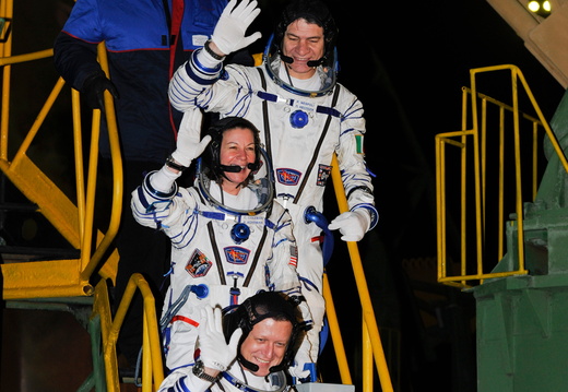 nasa2explore 9463401289 Expedition 26 Soyuz Launch