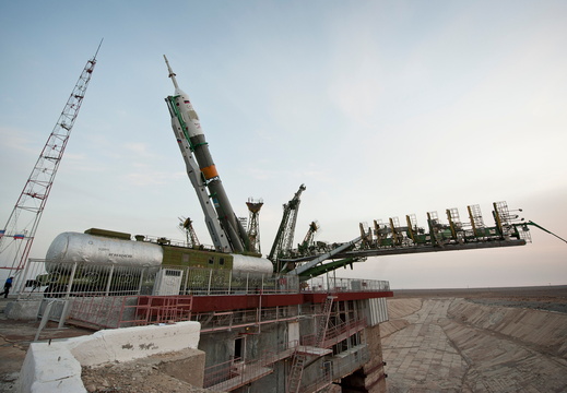 nasa2explore 9463401649 Expedition 26 Soyuz Rollout